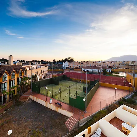 Sechi Marbella - Self Service Εστεπόνα