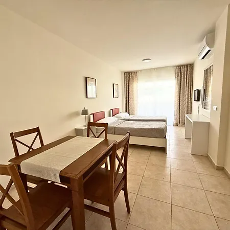 Sechi Marbella 3*